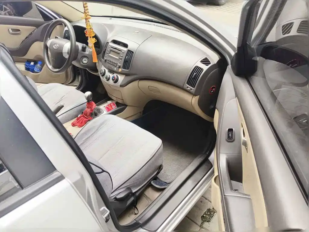 Hyundai Elantra 2009 2008 1.6L MT GL