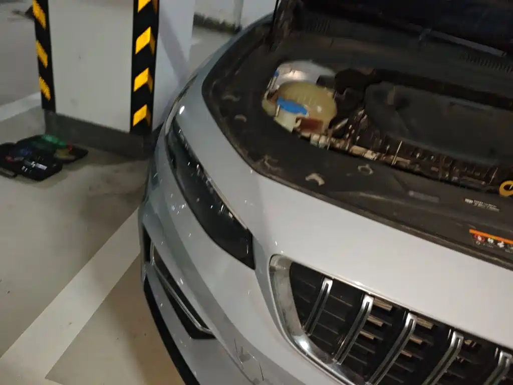 Фото 7 - Geely Preface