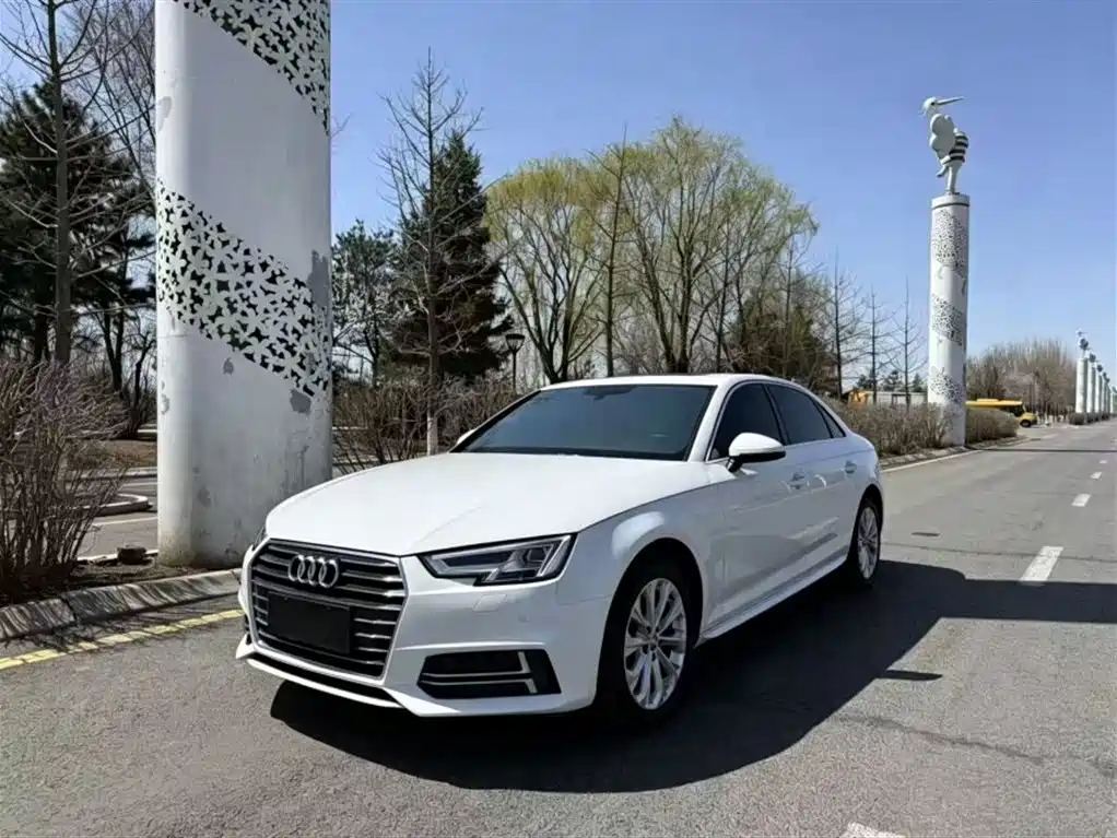 Audi A4L 2019 40 TFSI Progressive (China VI) фото 2