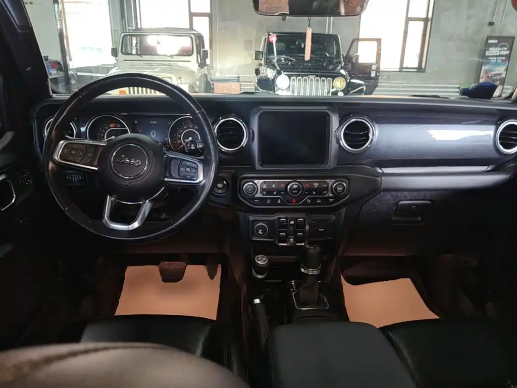 JEEP WRANGLER