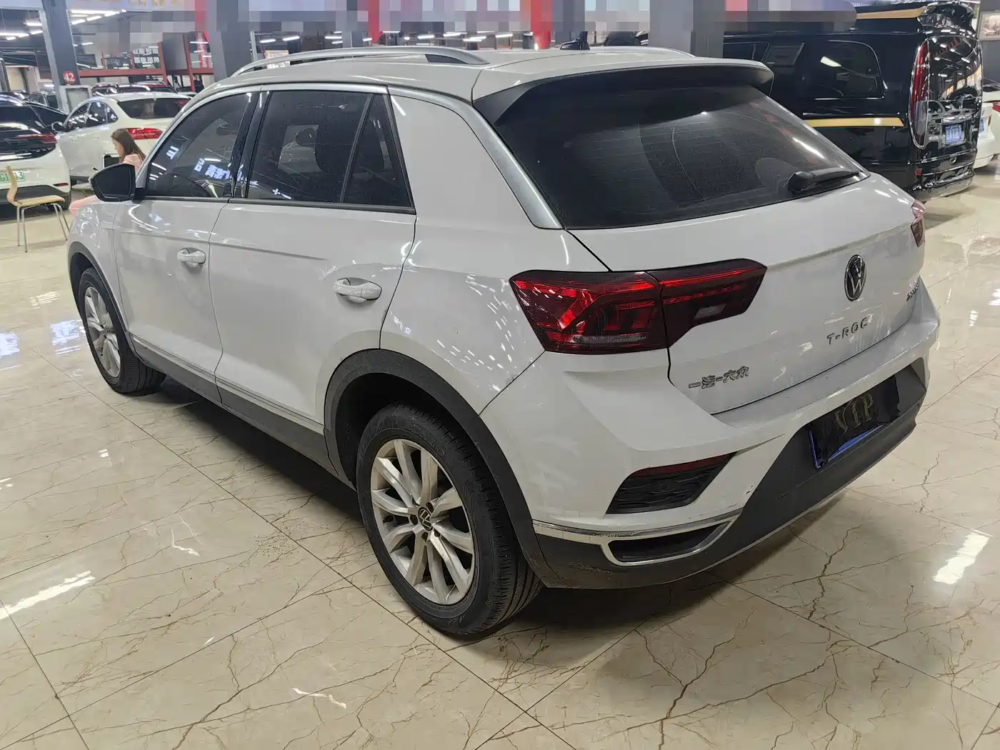 Volkswagen T-ROC 2021 280TSI DSG 2WD Elite Connected фото 12