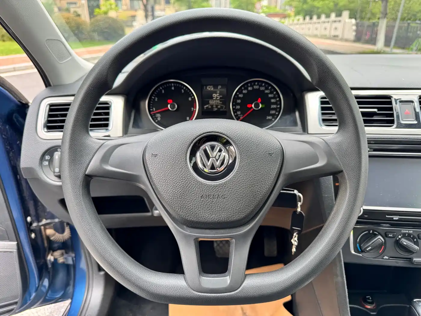 Volkswagen Santana 2015 Gran Santana 1.6L Automatic Comfort фото 13