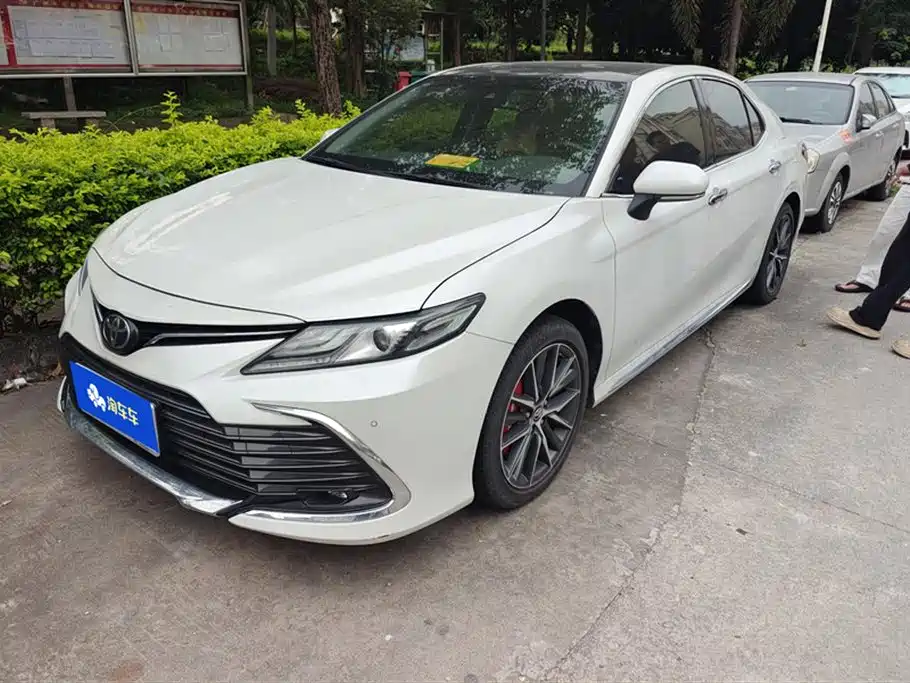 Toyota Camry 2023 2.5G Luxury Edition