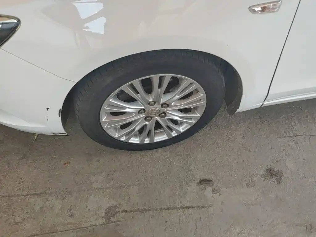 Фото 23 - Buick Excelle