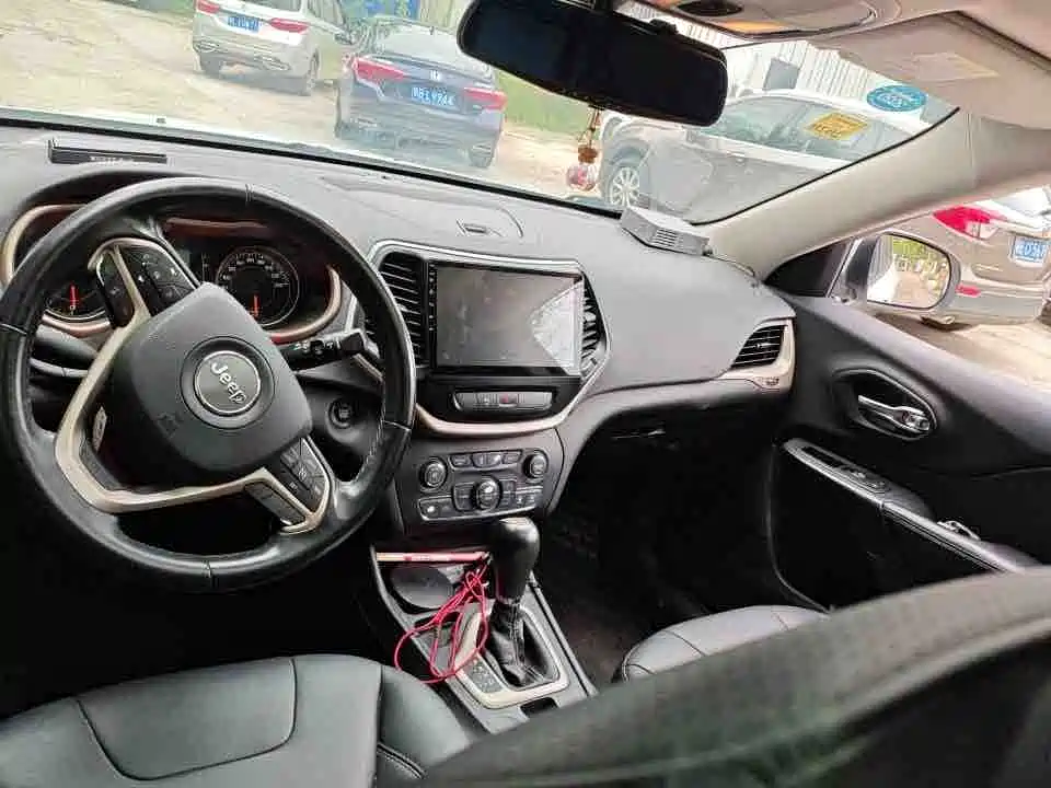 Jeep Cherokee 2016 2016 2.4L Leading Edition