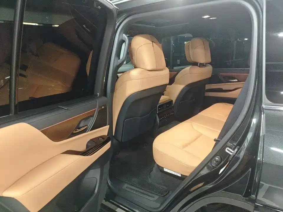 Lexus LX 2025 2025 700h Boundary Edition