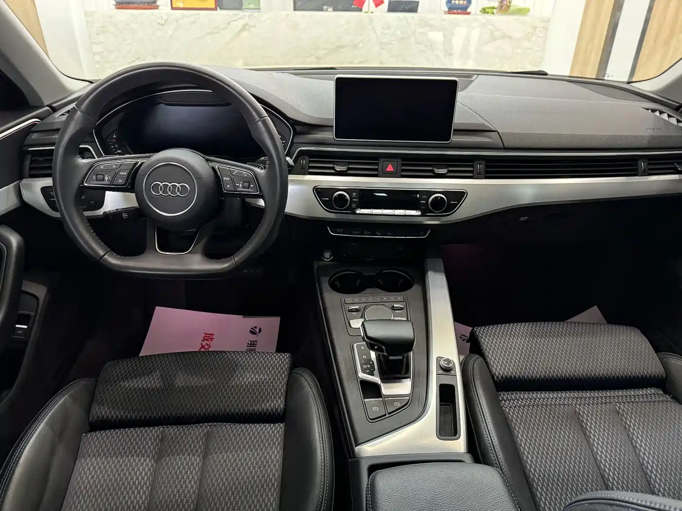 Audi A4L 2018 30th Anniversary 40 TFSI Sport фото 19