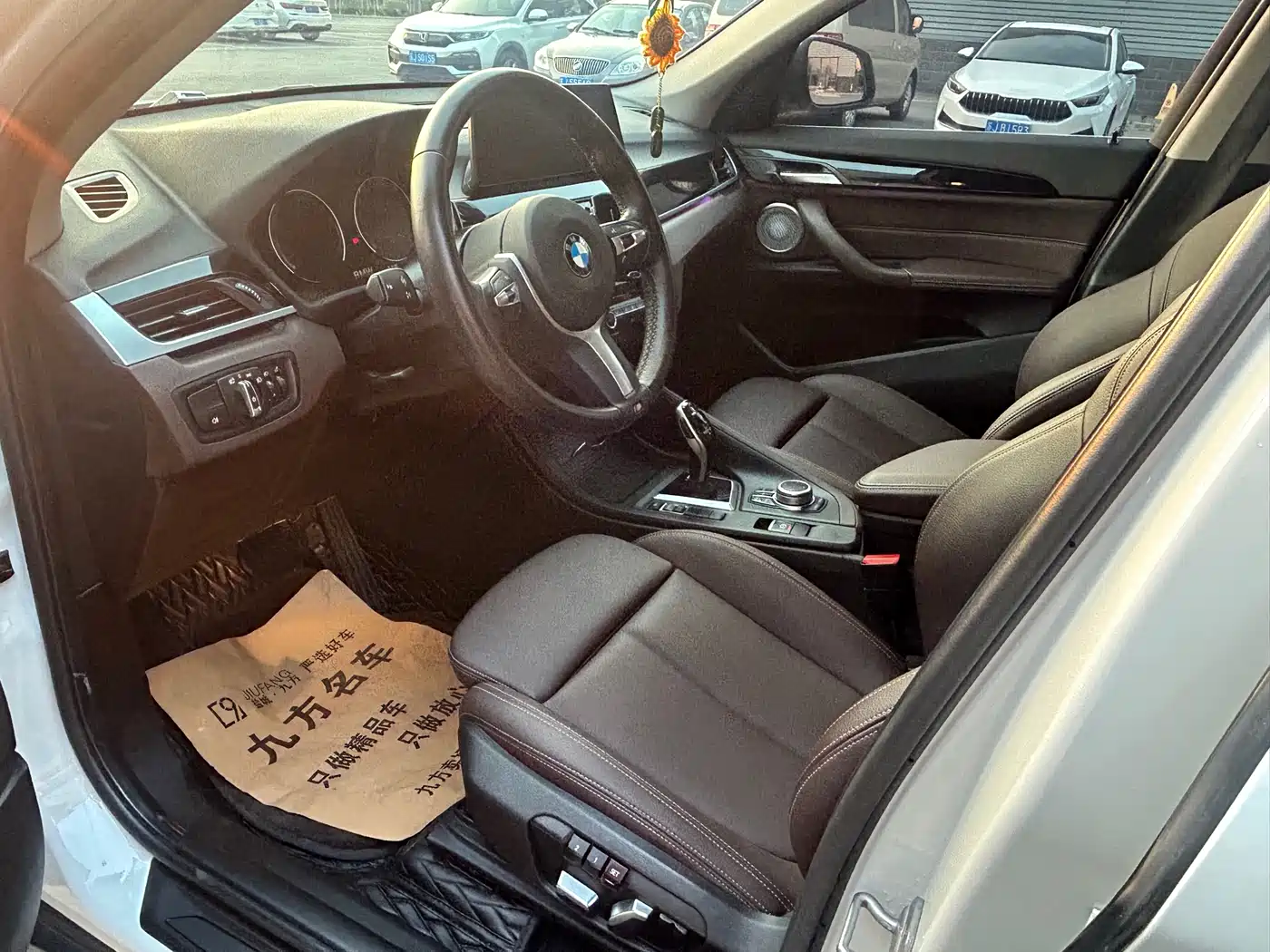 BMW X1 2021 sDrive25Li Leading фото 7