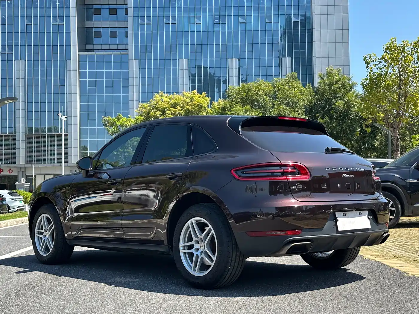 Porsche Macan 2017 Macan 2.0T фото 11