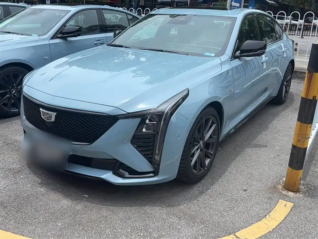 Cadillac CT5 2025 Model 28T Track Performance Edition + Peak Track Package