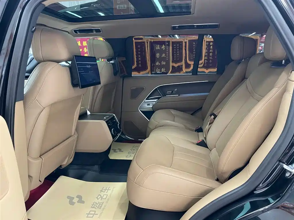 LAND ROVER RANGE ROVER