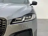 Фото 12 - Jaguar F-PACE