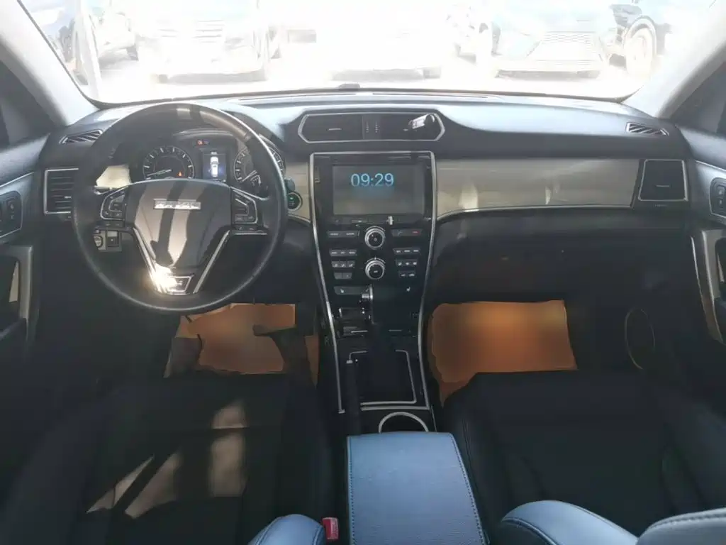 Haval H2 2015 2016 Red Label 1.5T Automatic 2WD Elite