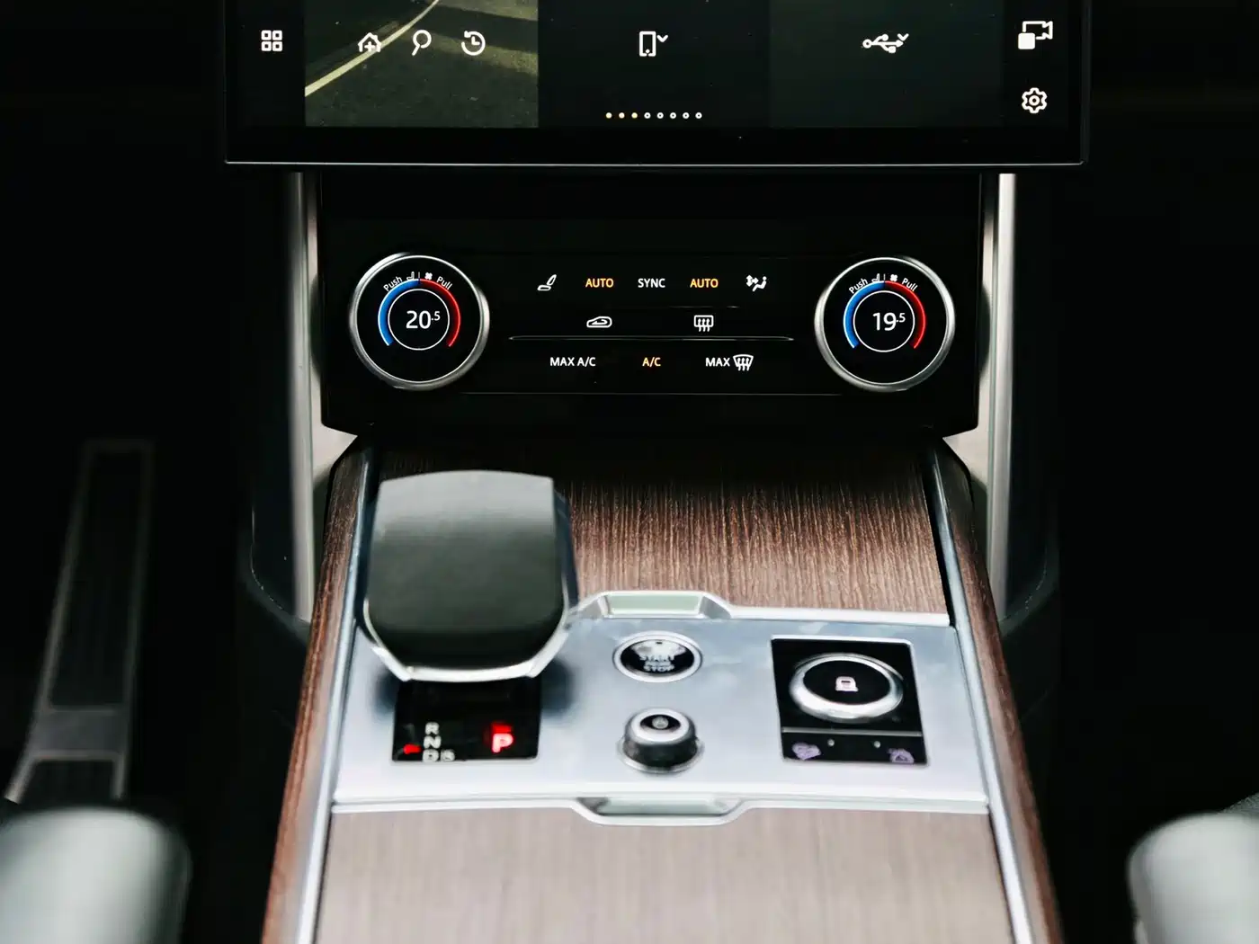 LAND ROVER RANGE ROVER