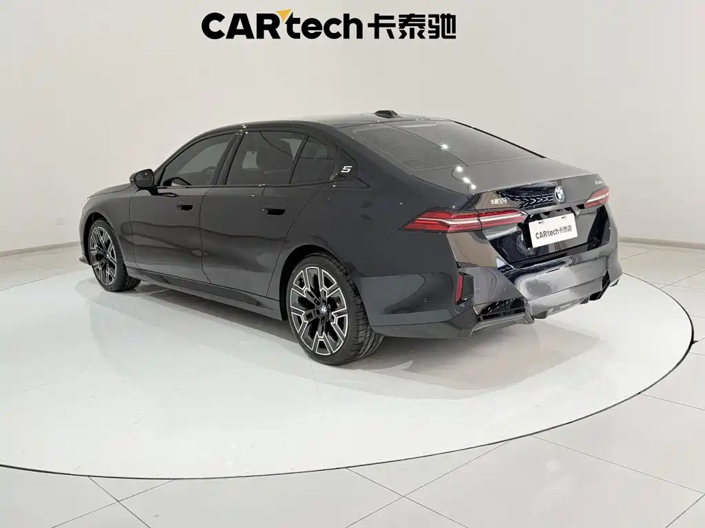 BMW 5 Series 2026 2026 530Li Exclusive M Sport Package