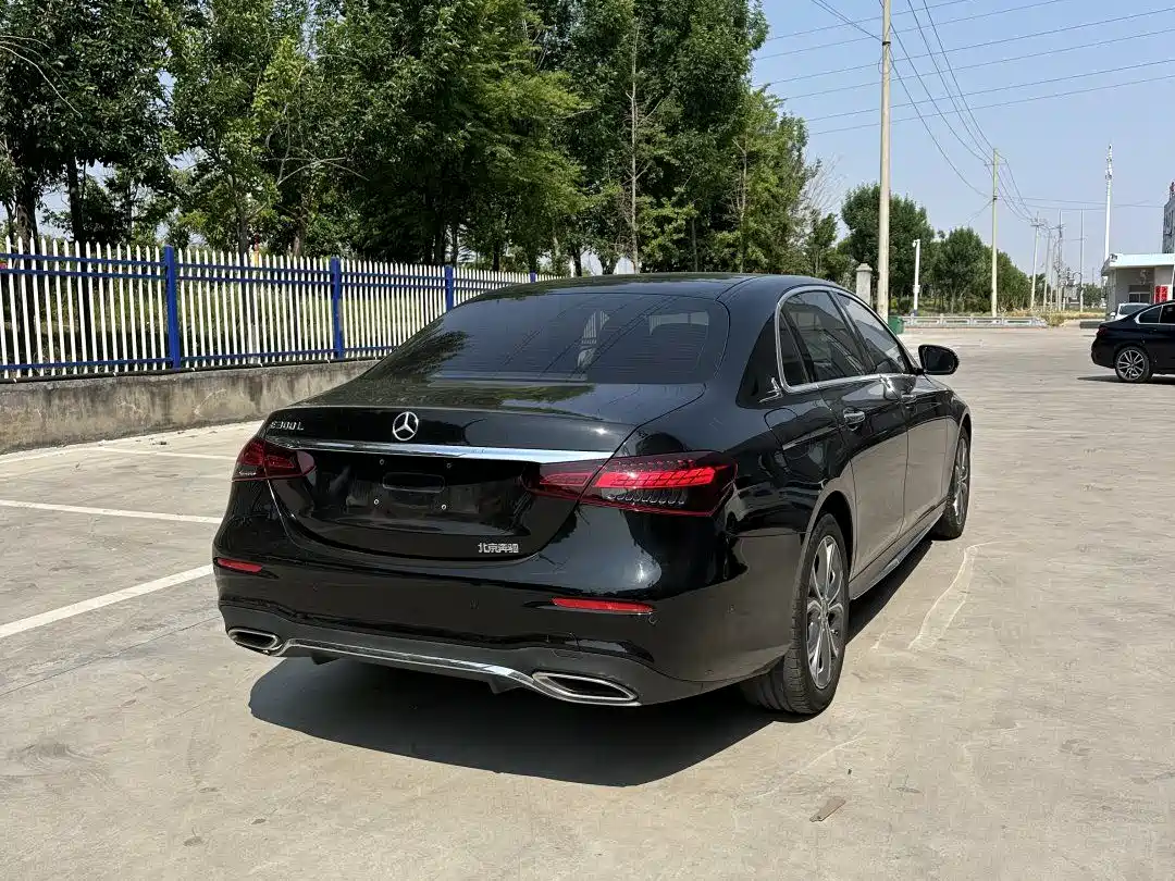  E CLASS