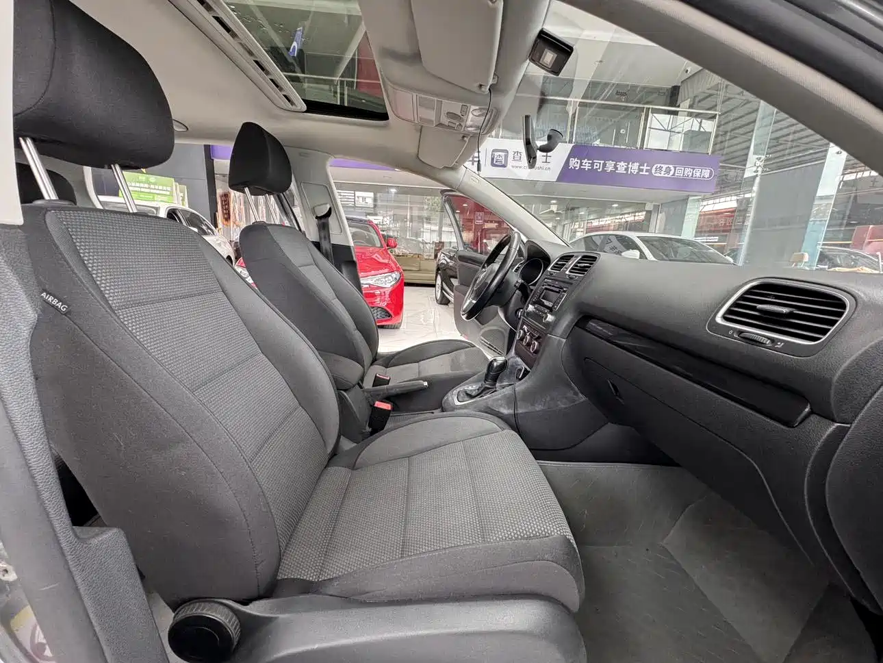 Volkswagen Golf 2012 1.4TSI Automatic Comfort фото 20