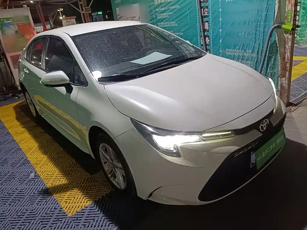 Фото 4 - Toyota Levin