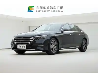 Mercedes-Benz E