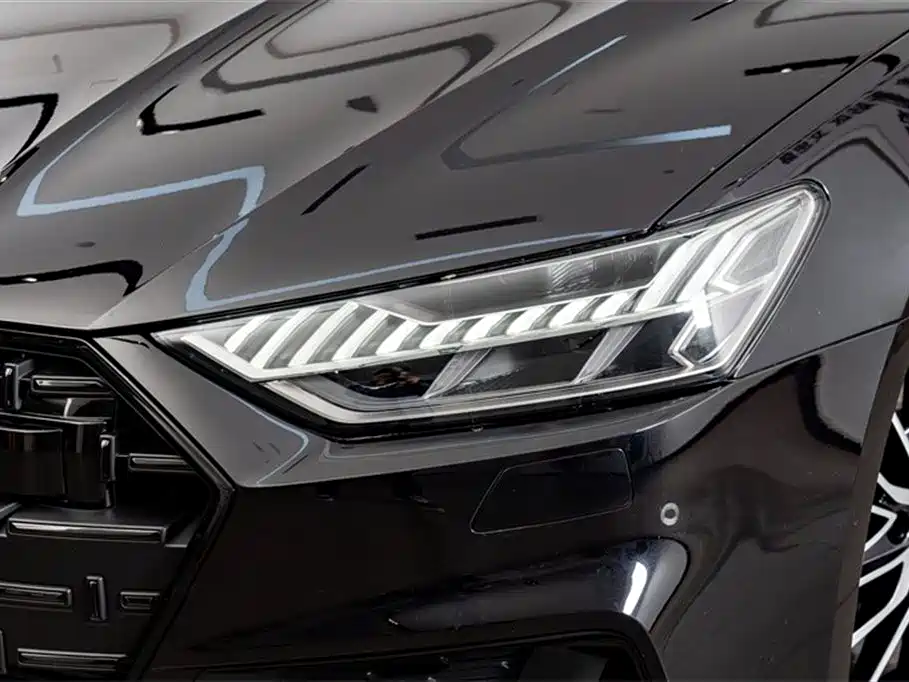 Audi A7L 2024 45 TFSI Luxury фото 4