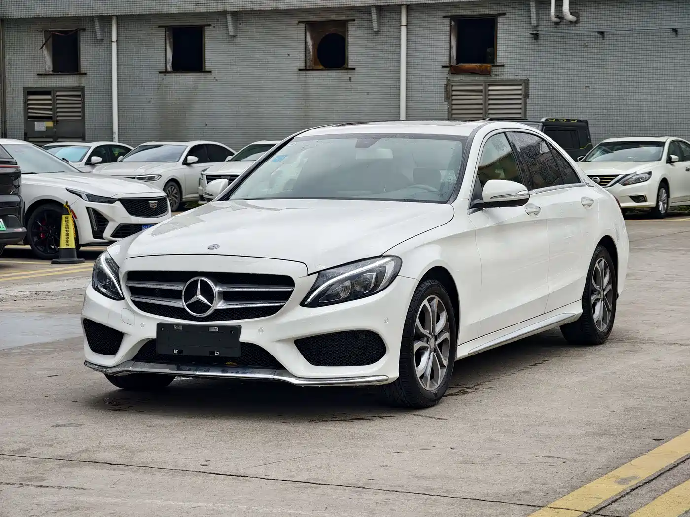 Mercedes-Benz C-Class 2016 C 180 L Sport
