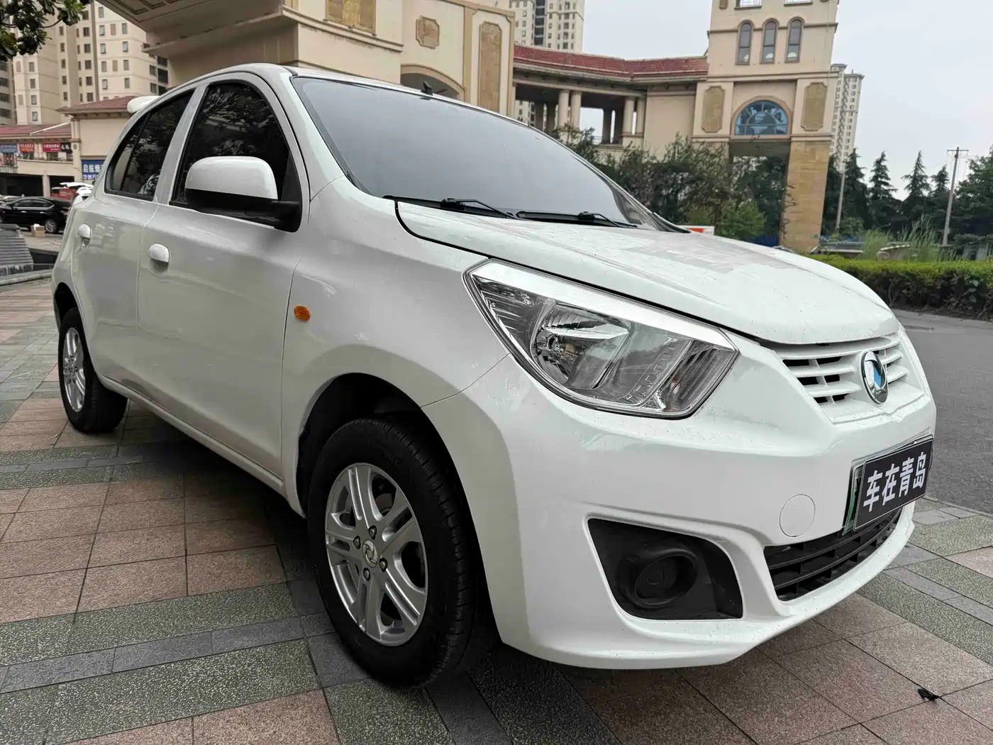 Dongfeng Junfeng ER30 2018 2018 Model Base
