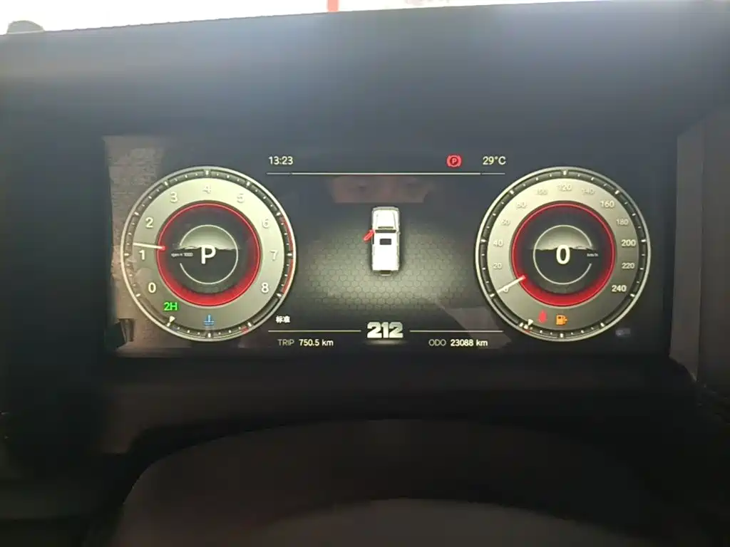 212 T01 2024 2024 2.0T Mechanic