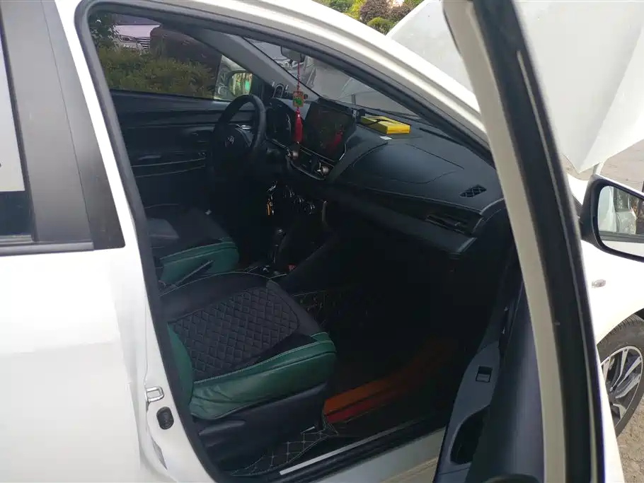 Toyota YARiS L Zhi Xiang 2021 1.5L CVT Leading Edition фото 8
