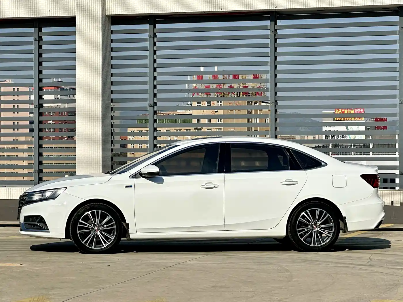 ROEWE I6