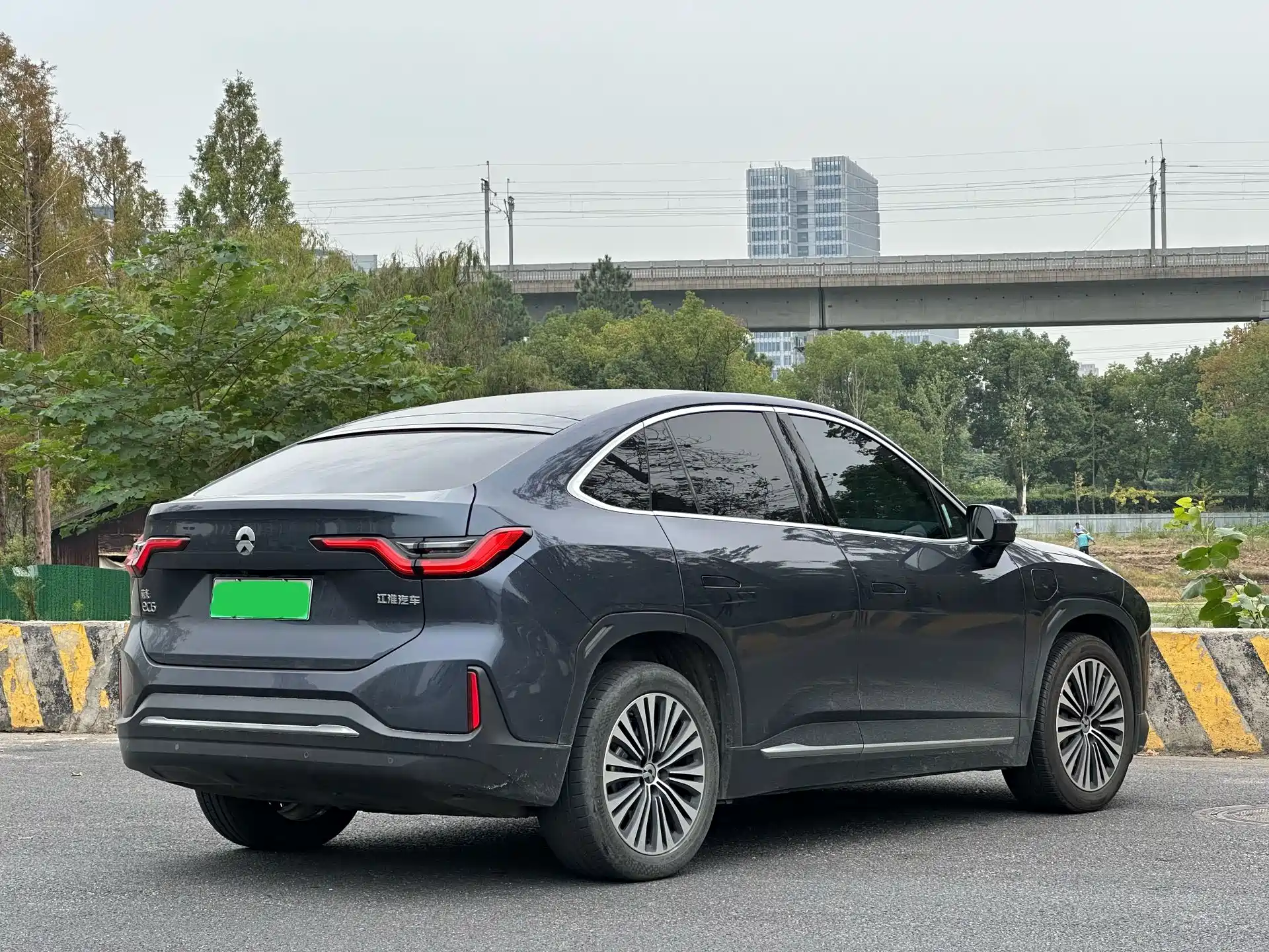 Фото 7 - NIO EC6