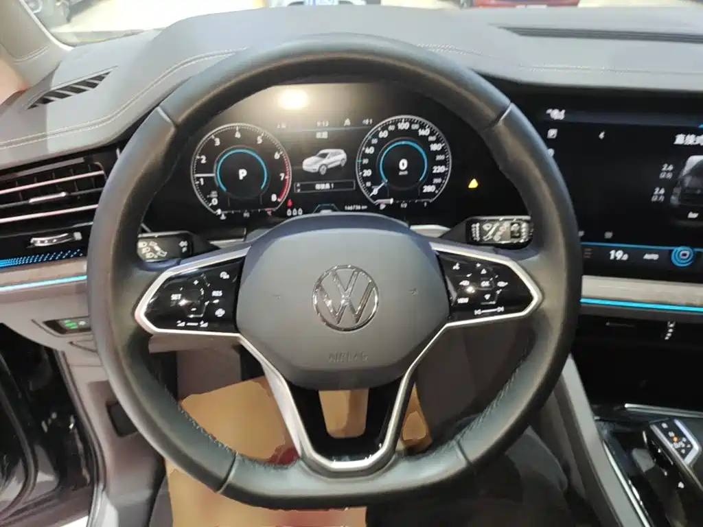Volkswagen Touareg 2023 2022 2.0TSI Rui Shang Edition