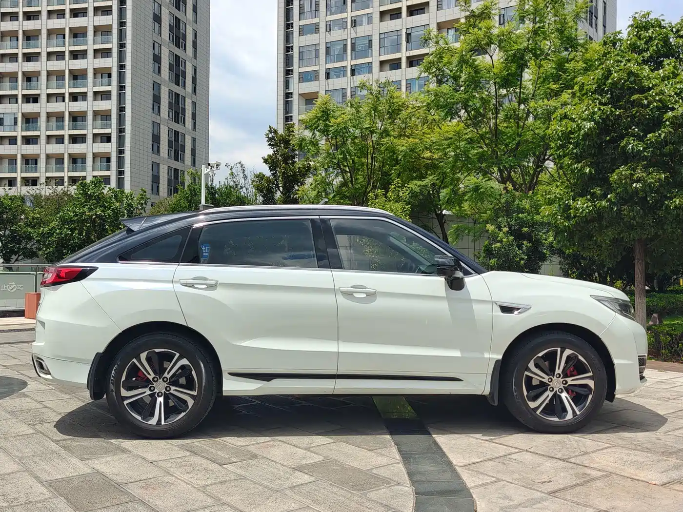 Honda UR-V 2017 2017 370TURBO AWD Premium Edition China V