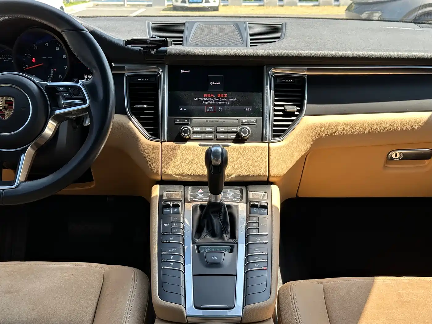Porsche Macan 2017 Macan 2.0T фото 8