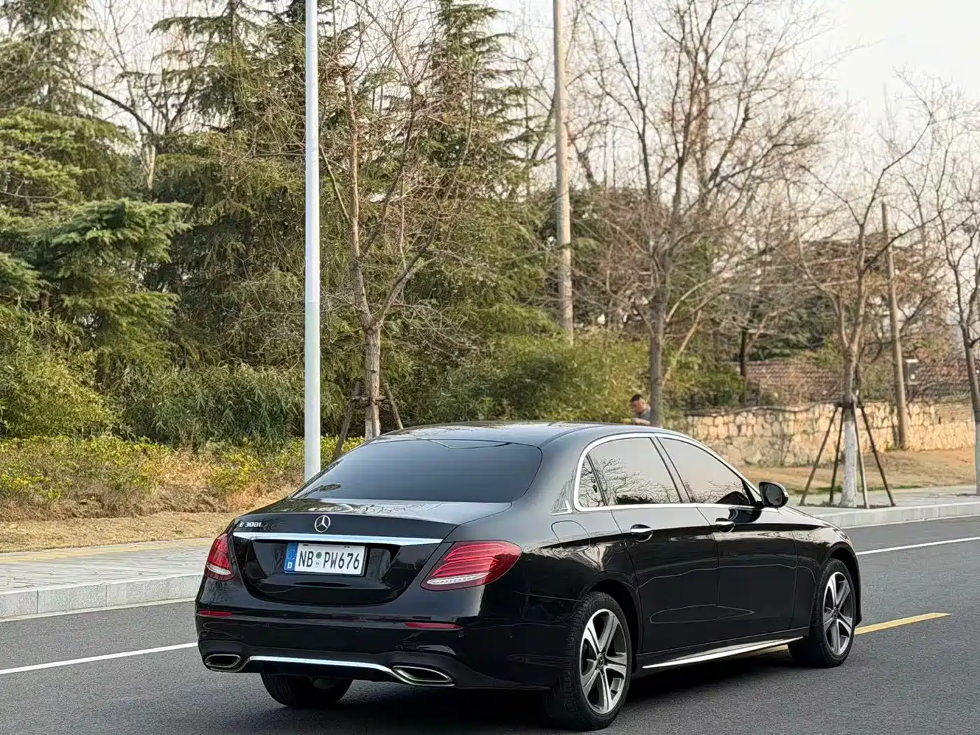 MERCEDES-BENZ E CLASS