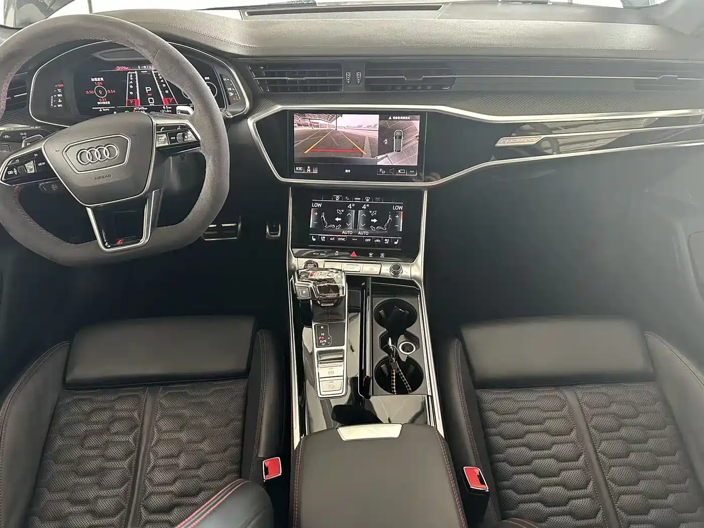 AUDI RS6