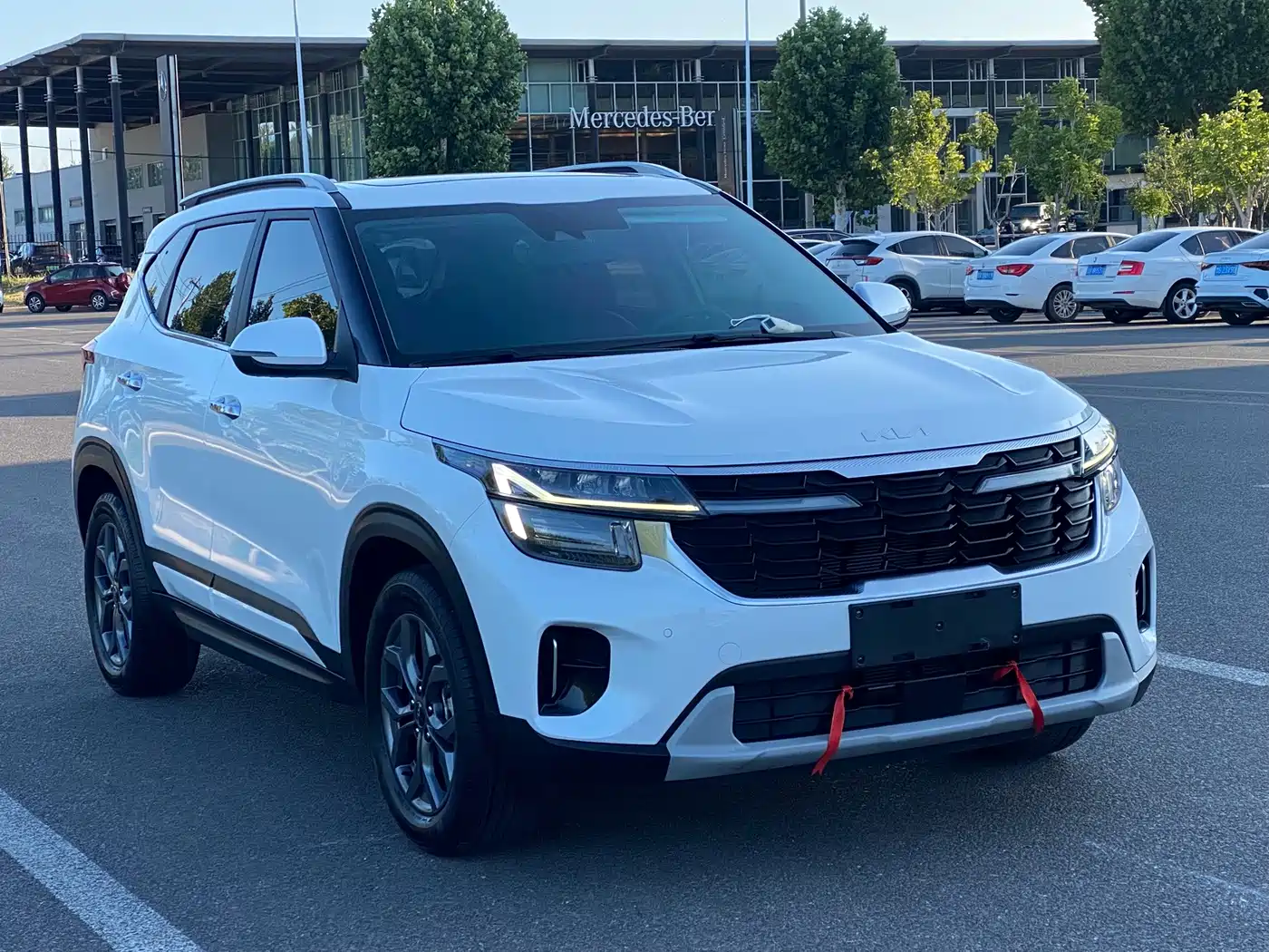 Kia Seltos 2023 2023 1.5L CVT Luxury Edition