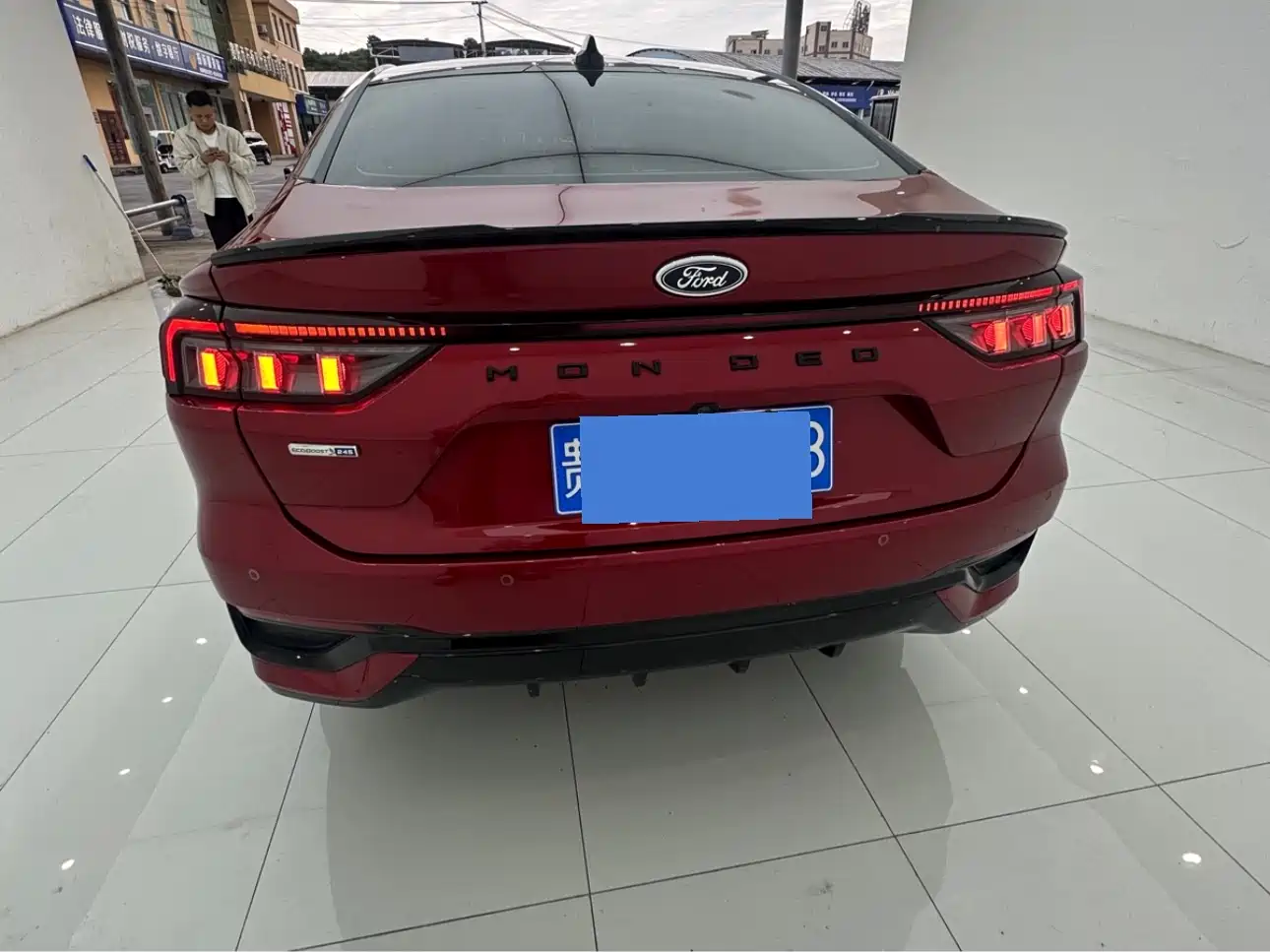 FORD MONDEO