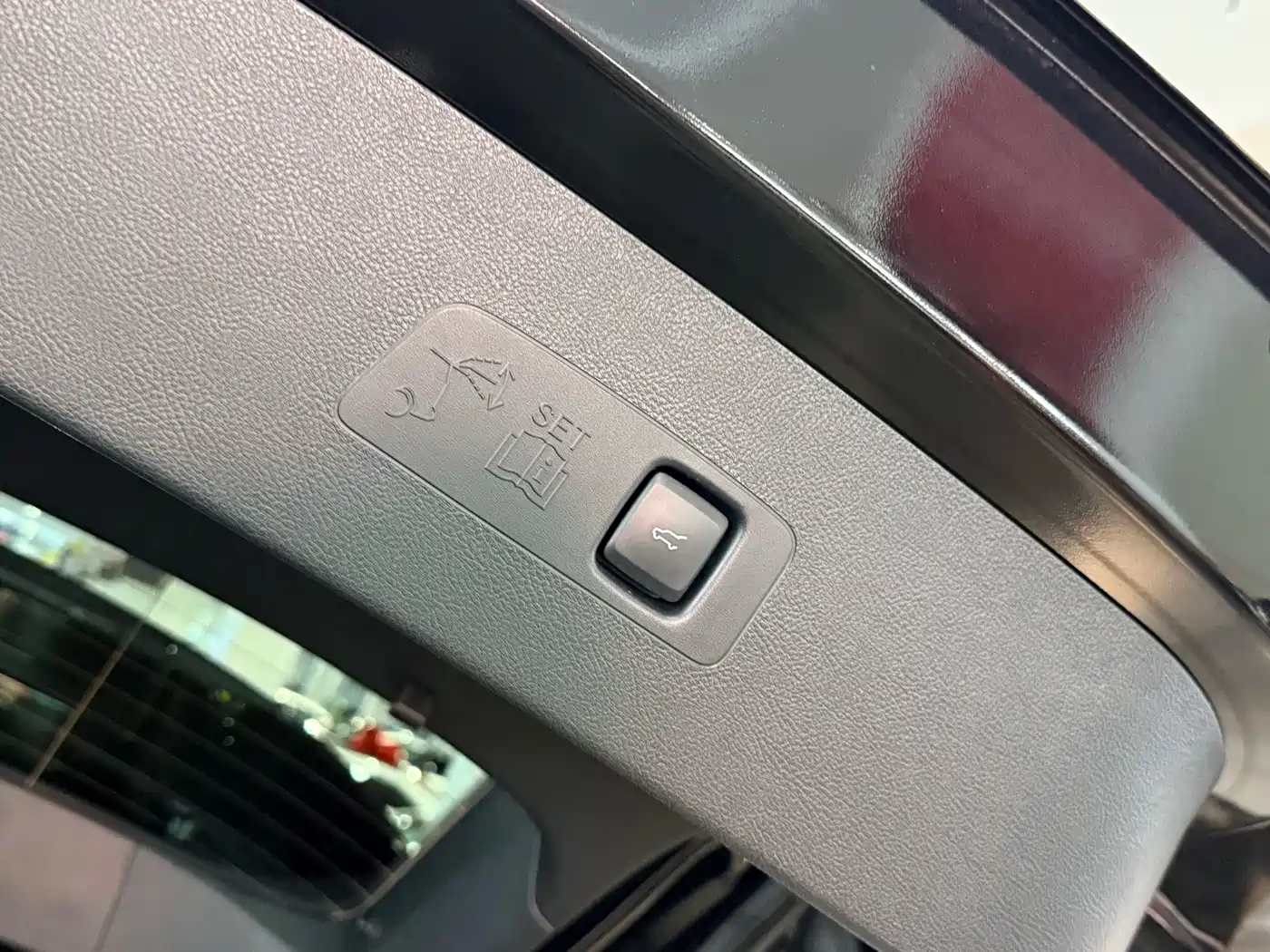 Lincoln Adventurer 2025 2024 1.5T 2WD Premium Hybrid