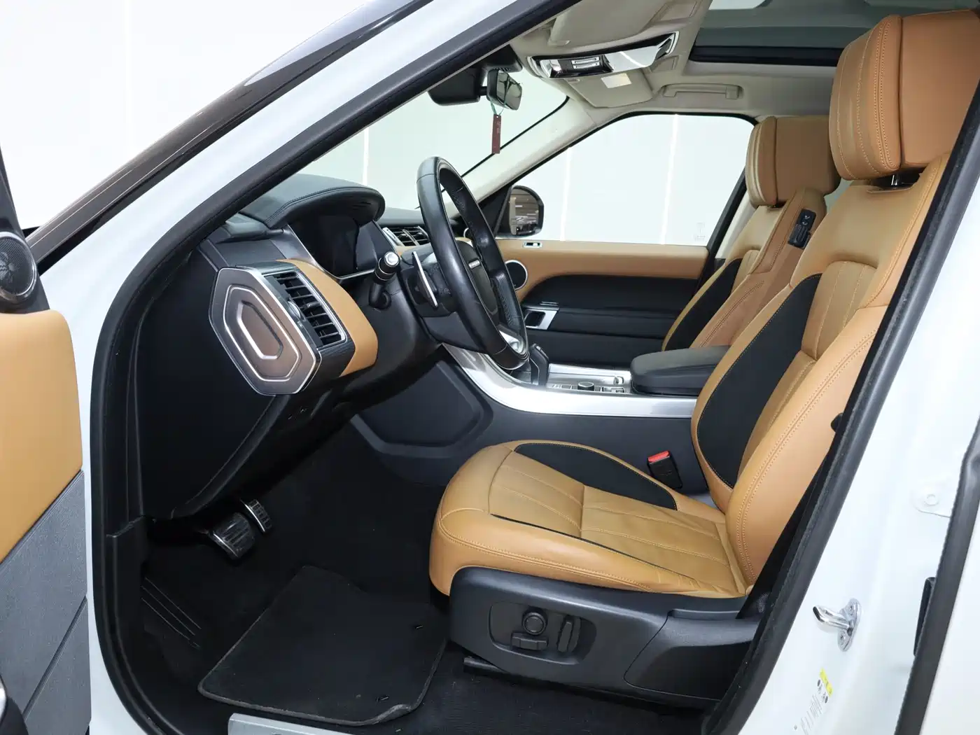 Land Rover Range Rover Sport 2020 3.0 L6 HSE DYNAMIC фото 20