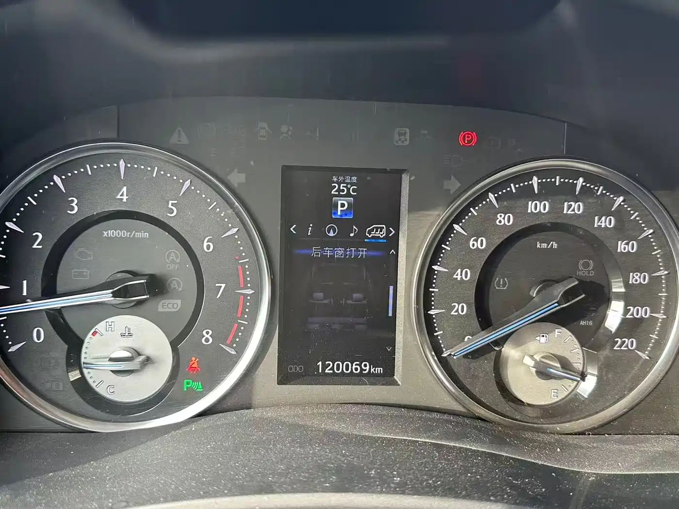 Toyota Alphard 2018 3.5L Premium фото 17