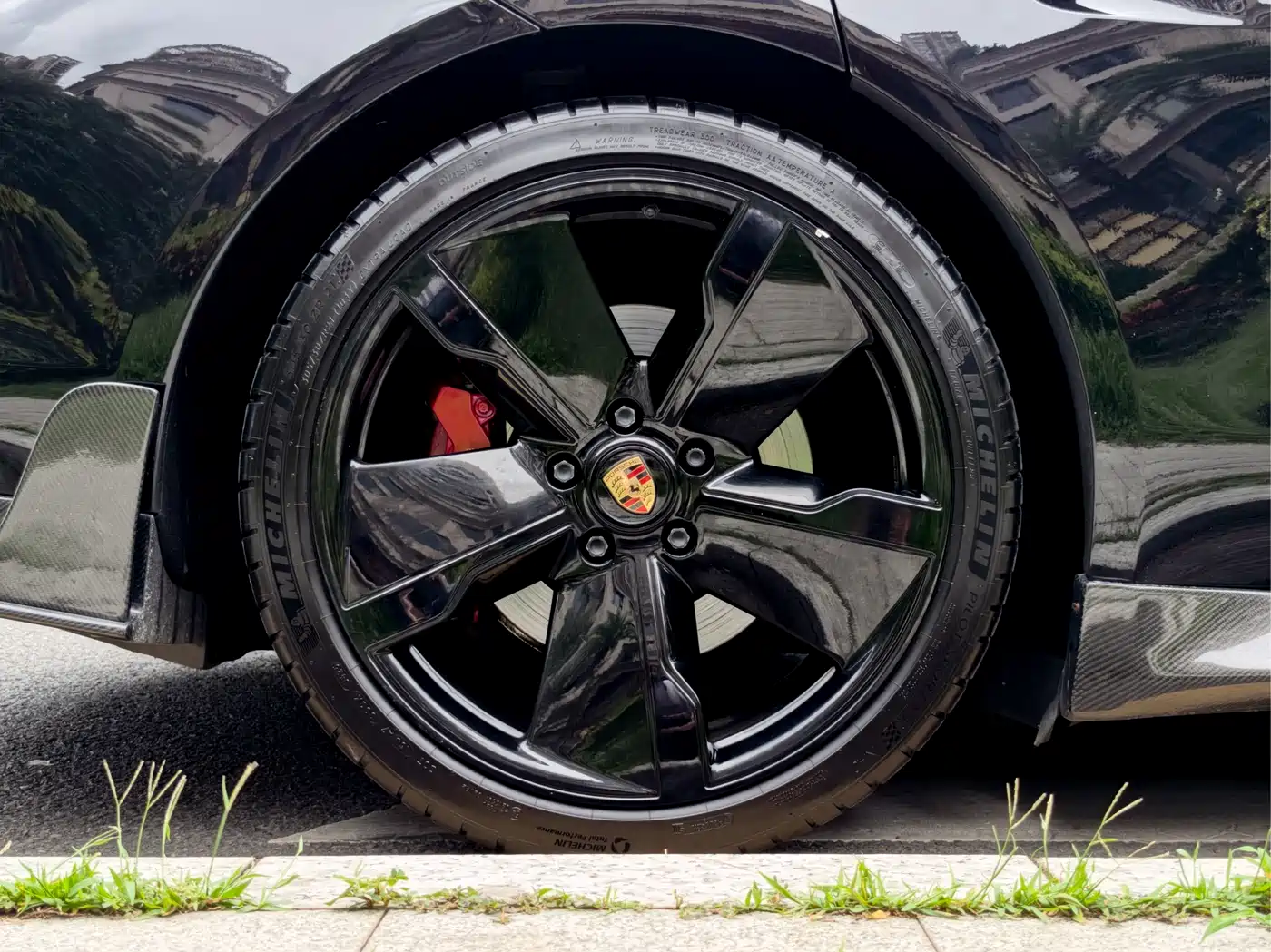 Porsche Taycan 2020 Taycan фото 8