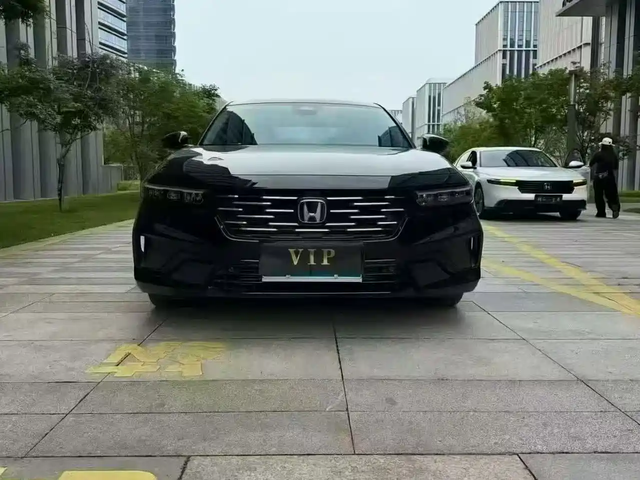 Фото 1 - Honda Accord
