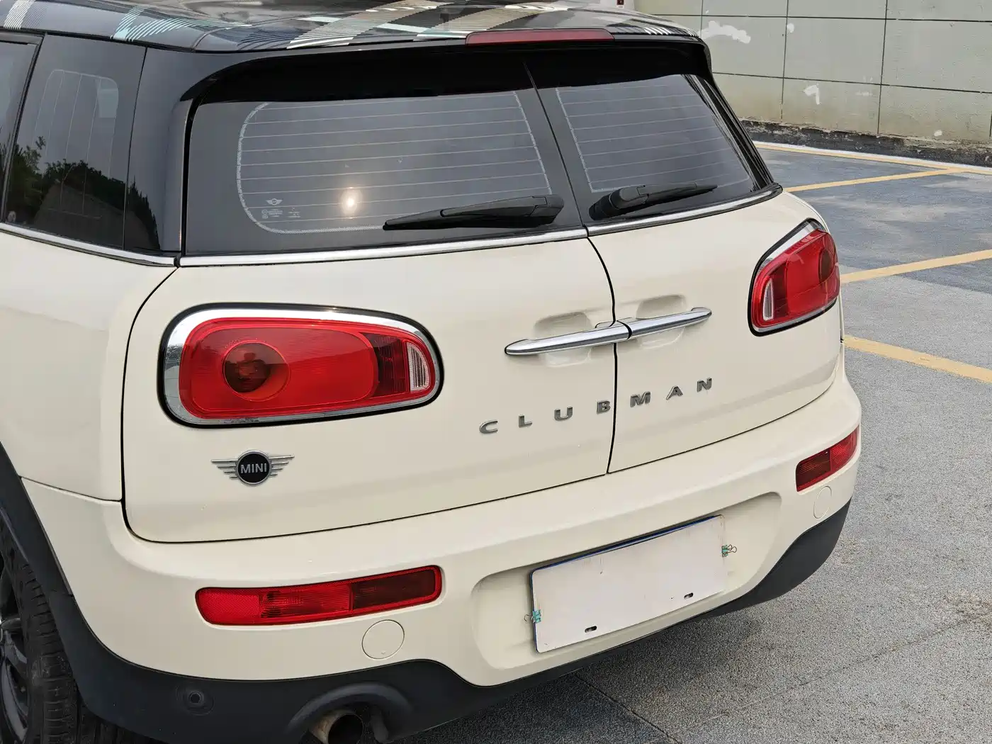 MINI CLUBMAN 2019 1.5T ONE Aesthetics Edition фото 10
