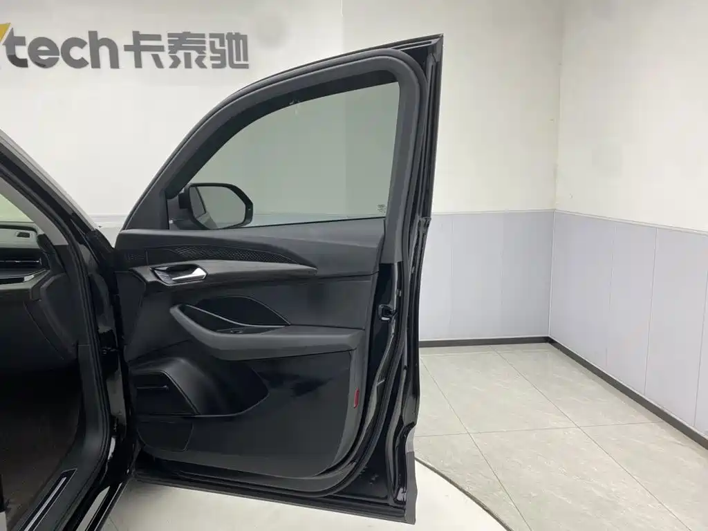 Audi Q6 2025 2024 40 TFSI quattro Cloud View Yulin Package 7-seater