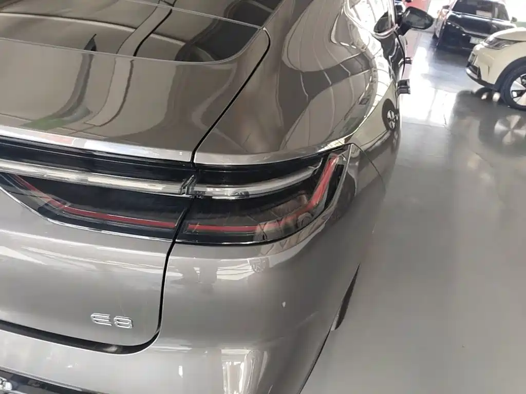 Geely Galaxy Galaxy E8 2024 2024 665km RWD Starship Voyager Edition