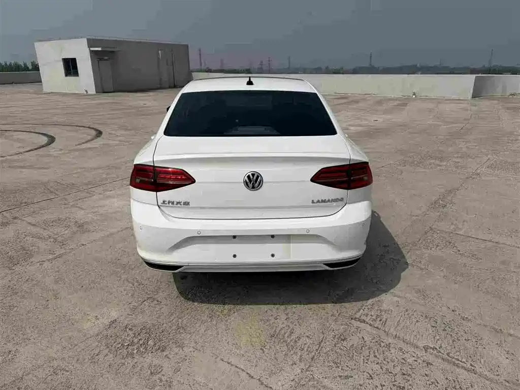 Volkswagen Lamando 2021 230TSI DSG Fashion Edition фото 8