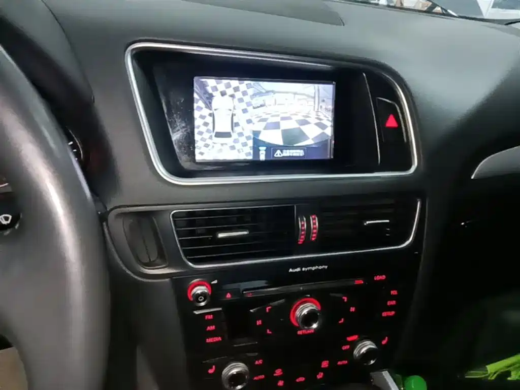 Audi Q5 2017 Plus 40 TFSI Technology фото 13