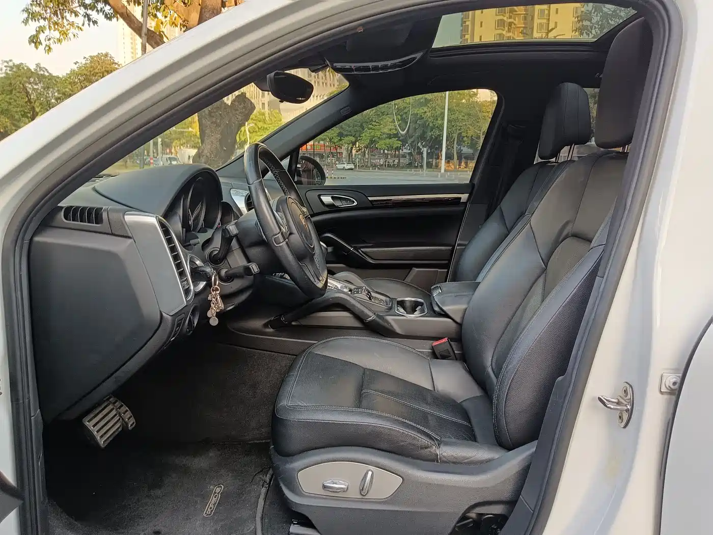 Porsche Cayenne 2011 Cayenne 3.0T фото 8