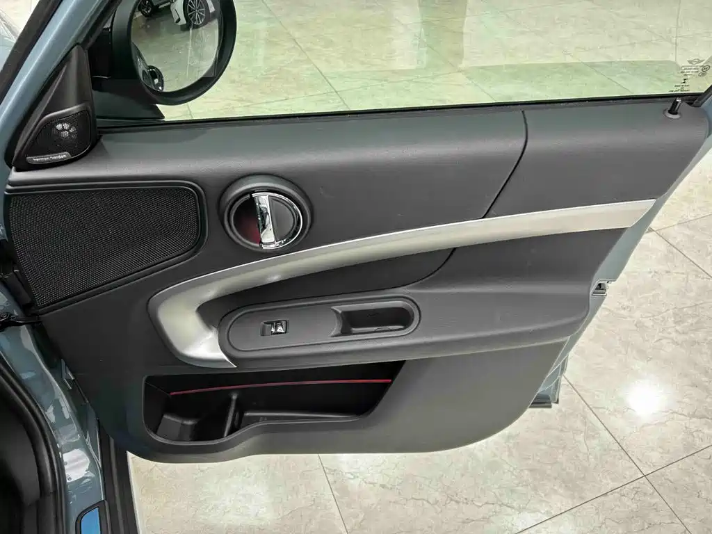 MINI COUNTRYMAN 2023 2023 Facelift 1.5T COOPER ALL4 Connoisseur