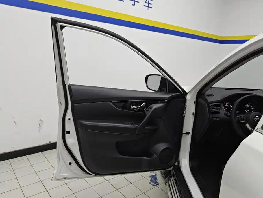 Nissan X-Trail, миниатюра 7